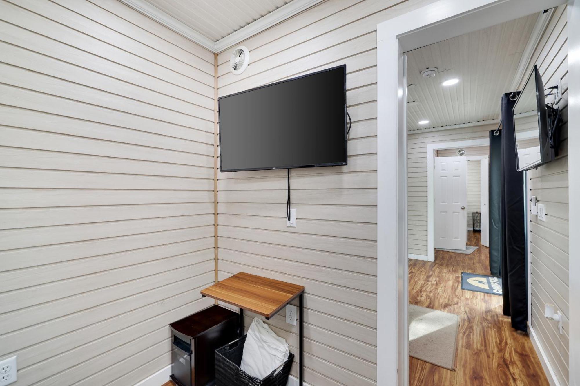Camptel Poconos Lodging Albrightsville 外观 照片